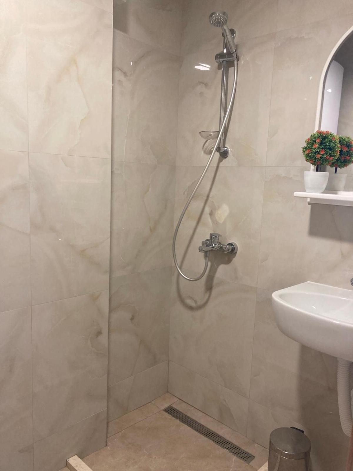 Apartments Milicevic Herceg Novi Bilik gambar